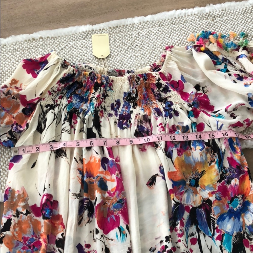 Gorgeous Cream Floral Off Shoulder Top w/Tassels - Picture 3 of 6